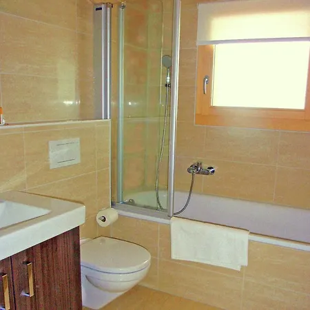 Lavish In With Balcony بيت للعطل *